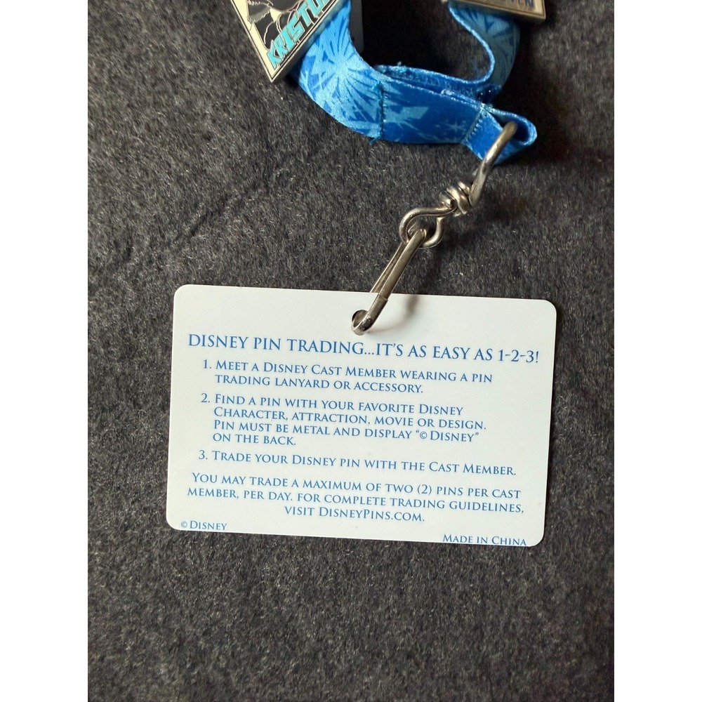 Disney FROZEN Lanyard Pin Starter Set (with extra pins) - Picture 3 of 9